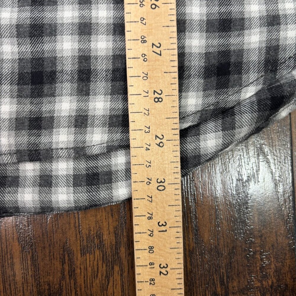 Duluth Trading Co Flannel Shirt Large Gray Plaid Cotton Blend Button-Front Men's - Picture 9 of 10